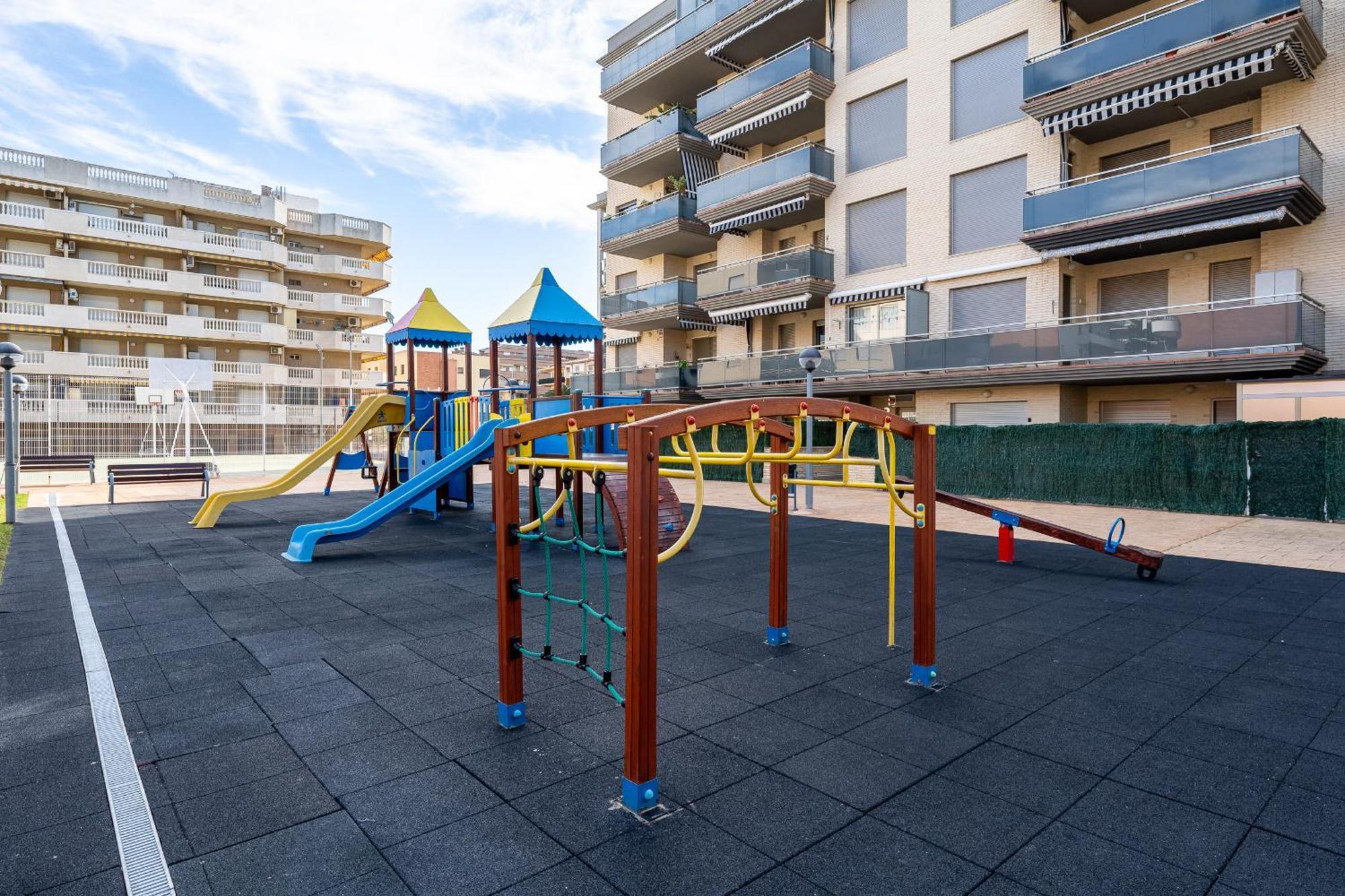 Alea Rentals - Maldivas La Pineda Exterior photo